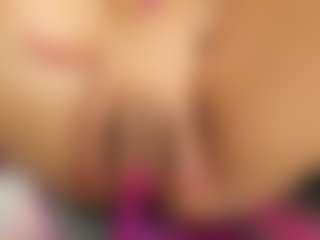 Live cam show with Melany Mendoza - Full Nudity on Dolls Live