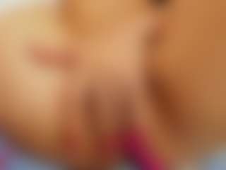 Melany Mendoza's Live Sex Cam Show