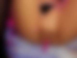 Melany Mendoza's Live Sex Cam Show