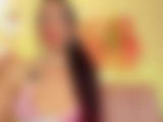 Live cam show with Melany Mendoza - Wet on Milfs Live