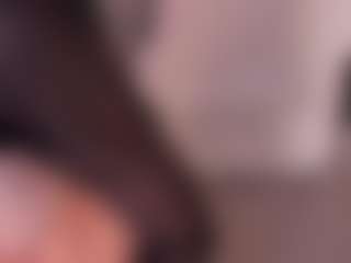 Show de cámara en vivo con Agata Duque - Mature en Camsoda