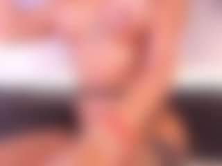 Agata Duque MILF webcam performer live streaming