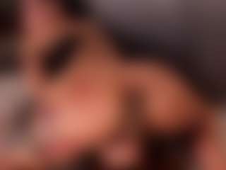 Live cam show with Agata Duque - Erotic Dance on Big Tits