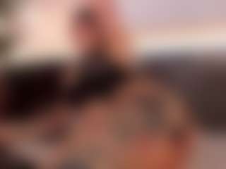 Live cam show with Agata Duque - Anal MILF on Camversity