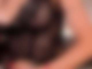 Live cam show with Agata Duque - Granny Latina on fuklive.com | colombia
