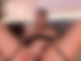 Live cam show with Agata Duque - Latina Petite on CamSextacy | colombia
