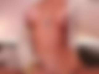 Live cam show with Agata Duque - Big Tits Small Tits on SquirtSoMuch