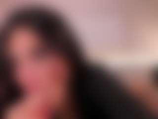 Live cam show with Agata Duque - Petite Teen (18+) on SxyPornLive