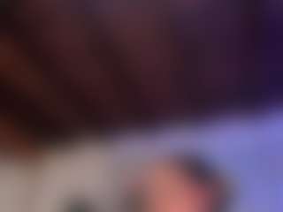 Agata Duque MILF webcam performer live streaming