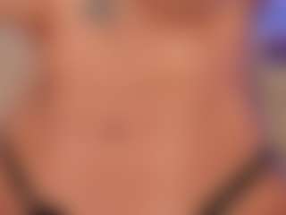 Live cam show with Agata Duque - Genital Piercings on crypto-cams