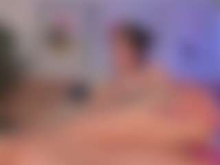 Live cam show with Agata Duque - Petite MILF on CamwithHer