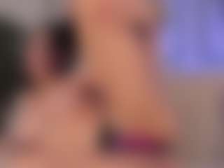 Live cam show with Agata Duque - Brown Eyes Mature on Cam Slut