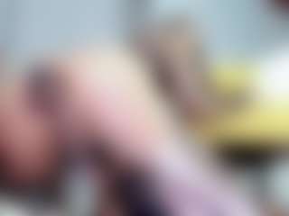 tiffanytaylerr's Live Sex Cam Show