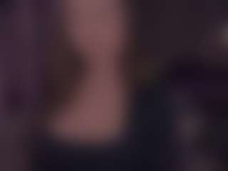 Live cam show with miss mericless - Pegging on friskycurves.com