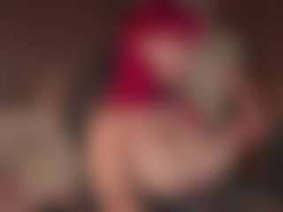 Live cam show with kateowens - Amateur Curvy on xplaylive.com