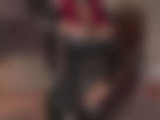 Live cam show with kateowens - Flashing on Uber Horny