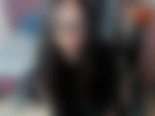Live cam show with Wanda love - Shaved Pussy on Camming Site