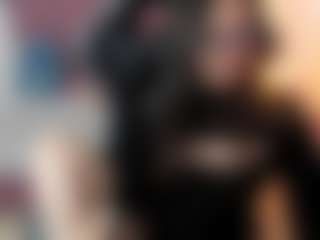 Live cam show with Wanda love - Hairy Pussy on livesuperchat.net