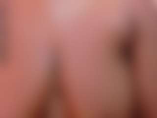 Live cam show with miss-dinah - Amateur Brown Hair on SxyPornLive