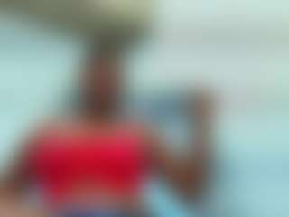 Live cam show with miss-dinah - Black Middle Aged on Camsoda