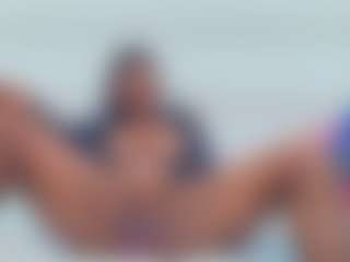 Live cam show with miss-dinah - Latina on Camsoda | colombia