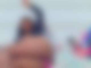 Live cam show with miss-dinah - Black Middle Aged on Camsoda | colombia