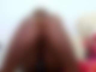 Live cam show with miss-dinah - Hairy Pussy Latina on Camsoda