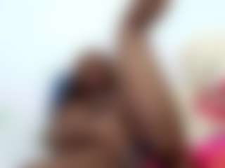 Live cam show with miss-dinah - Amateur Big Tits on Camsoda