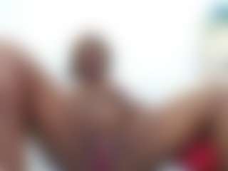 Live cam show with miss-dinah - Black Petite on SinfulBabes
