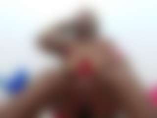 Live cam show with miss-dinah - BBW Ebony on CamwithHer