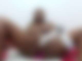 Live cam show with miss-dinah - College MILF on Soda Cam