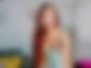 Live cam show with MissValerieW - Drinking on TottyGirls