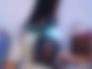 Live cam show with Samanta_james19 - Petite on Dolls Live