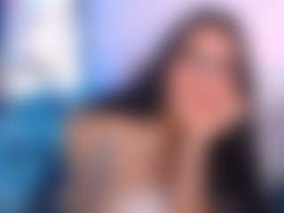 Live cam show with Samanta_james19 - Striptease on Camsoda Late Night