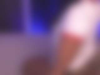 Live cam show with Mel - Cowgirl on camwithhim.com