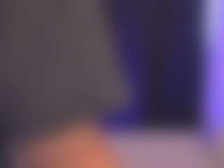 Live cam show with Mel - Athletic Shaved Pussy on xxxlivecams.org