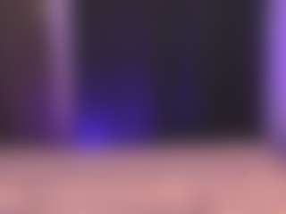 Live cam show with Mel - Athletic Bedroom on liverealitysex.com