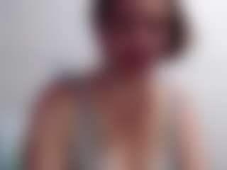 Live cam show with samanthawhatson - Granny on Camsoda