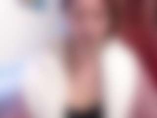Live cam show with samanthawhatson - Granny Lovense on Camming Site