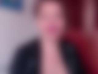 Live cam show with samanthawhatson - Striptease Granny on Fling VIP Chat