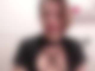samanthawhatson MILF webcam performer live streaming