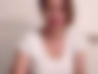 Live cam show with samanthawhatson - Striptease Granny on Camsoda