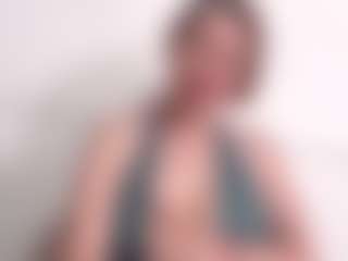 Live cam show with samanthawhatson - Dildo Or Vibrator Granny on CSO-WL
