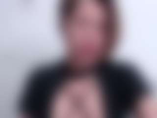 Live cam show with samanthawhatson - Middle Aged on Dolls Live