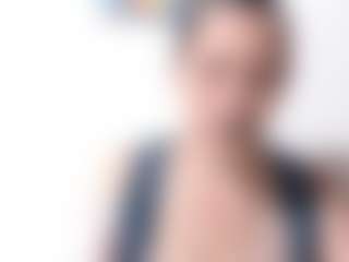 Live cam show with samanthawhatson - Smoking on Chatstar