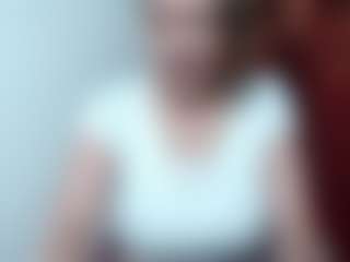 Live cam show with samanthawhatson - Striptease MILF on Instabang