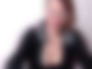 Live cam show with samanthawhatson - Striptease Granny on Sweet Sext