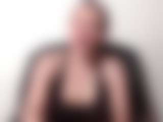 Live cam show with samanthawhatson - Granny Lovense on Camsoda