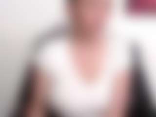 Live cam show with samanthawhatson - Strip Mature on mypornchat.com
