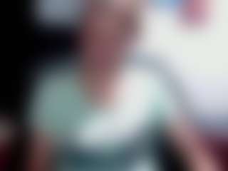 Live cam show with samanthawhatson - Granny MILF on LiveSexCams6